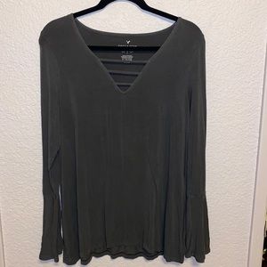 American Eagle shirt